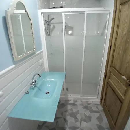 Отель La Medina De Кампонарая