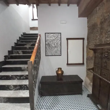 Отель La Medina De Кампонарая