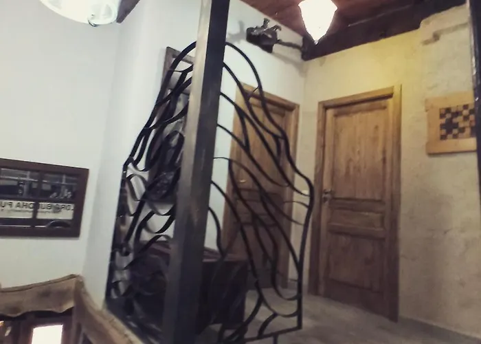 호텔 La Medina De 2*